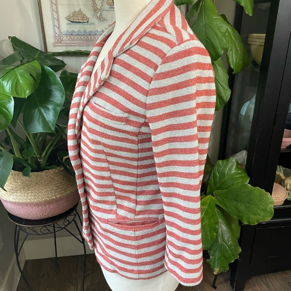 Beautiful Tailored Jacket- Medium - image 3